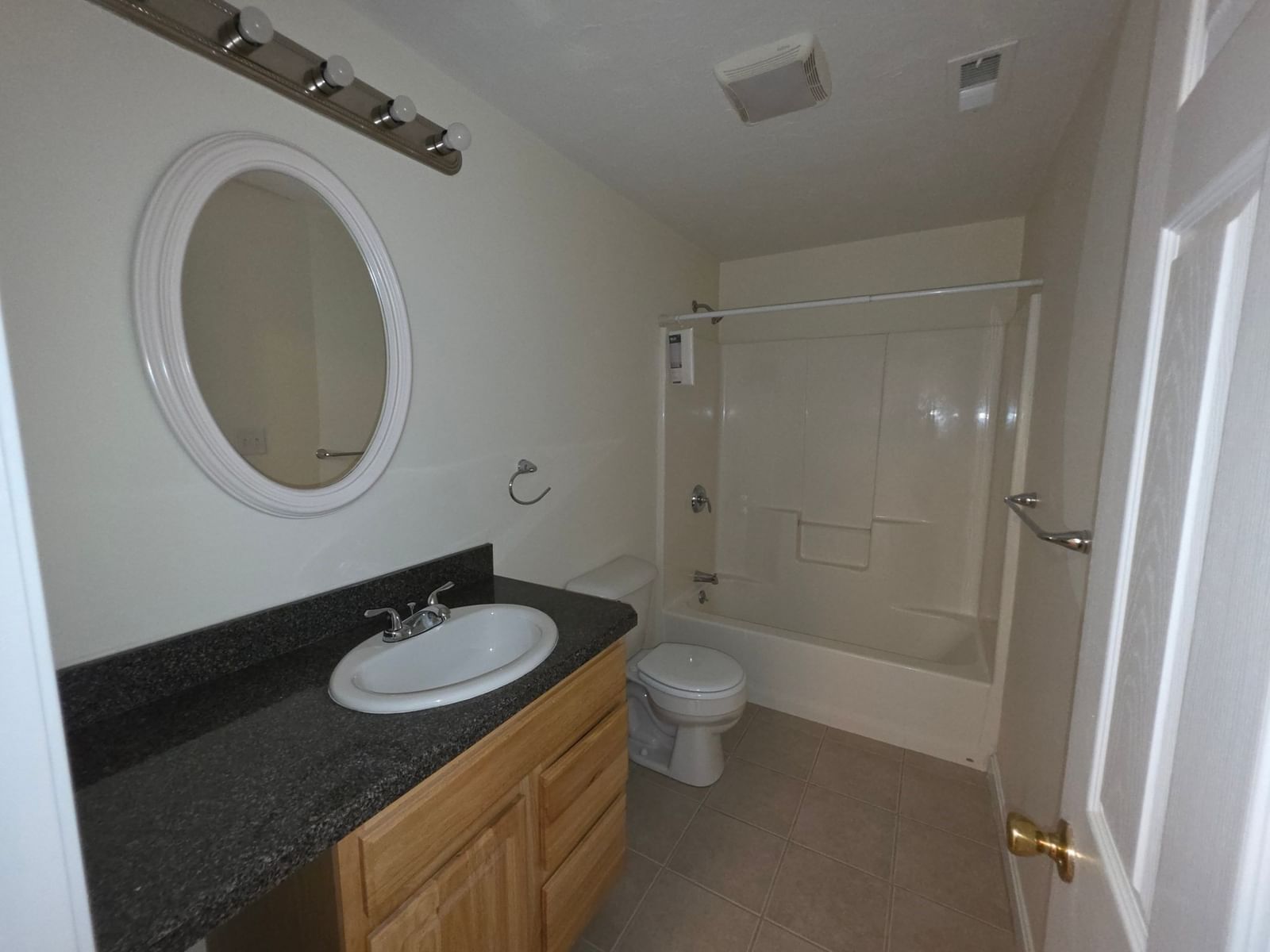 958 Warren Ave #8 Brockton — Photo 13 of 26