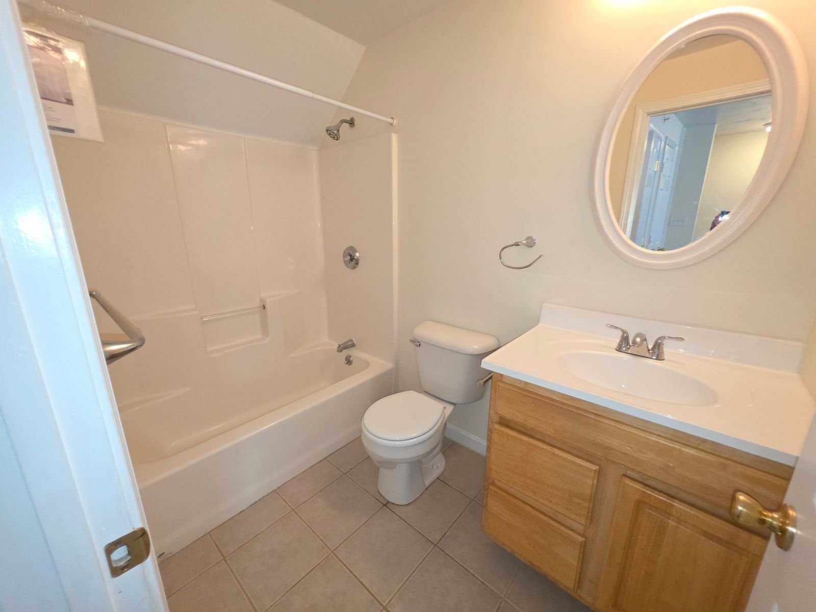 958 Warren Ave #8 Brockton — Photo 22 of 26