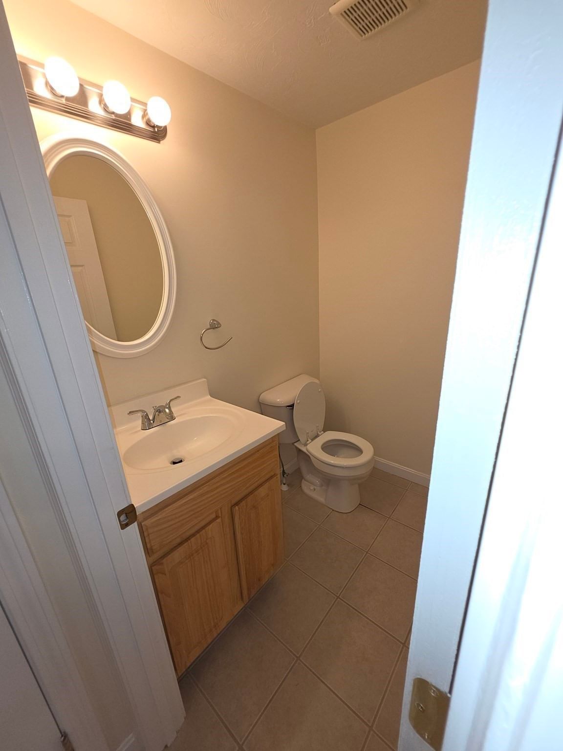 958 Warren Ave #8 Brockton — Photo 9 of 26