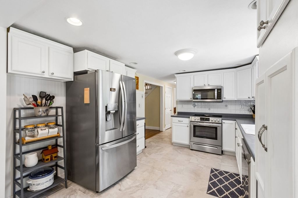 30 Kratz Ave. Attleboro — Photo 10 of 41