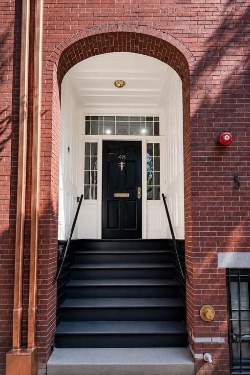48 Fayette St Boston — Photo 2 of 35