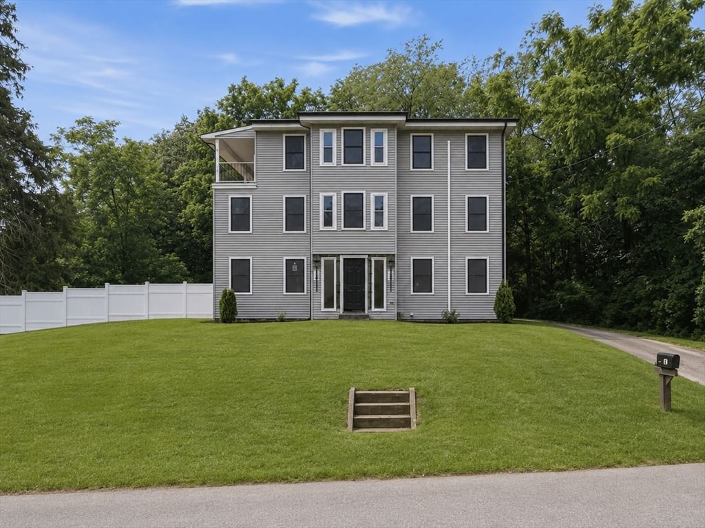 Property at 33 Milford St, Upton, MA 01568
