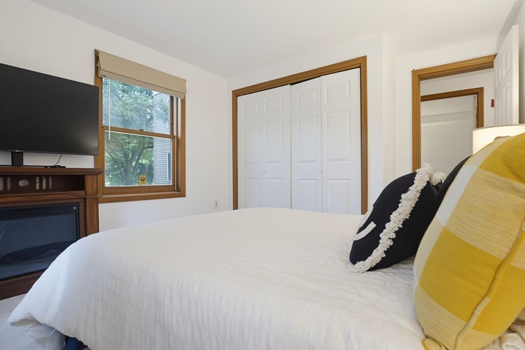 45 Cross St #21 Medford — Photo 14 of 36