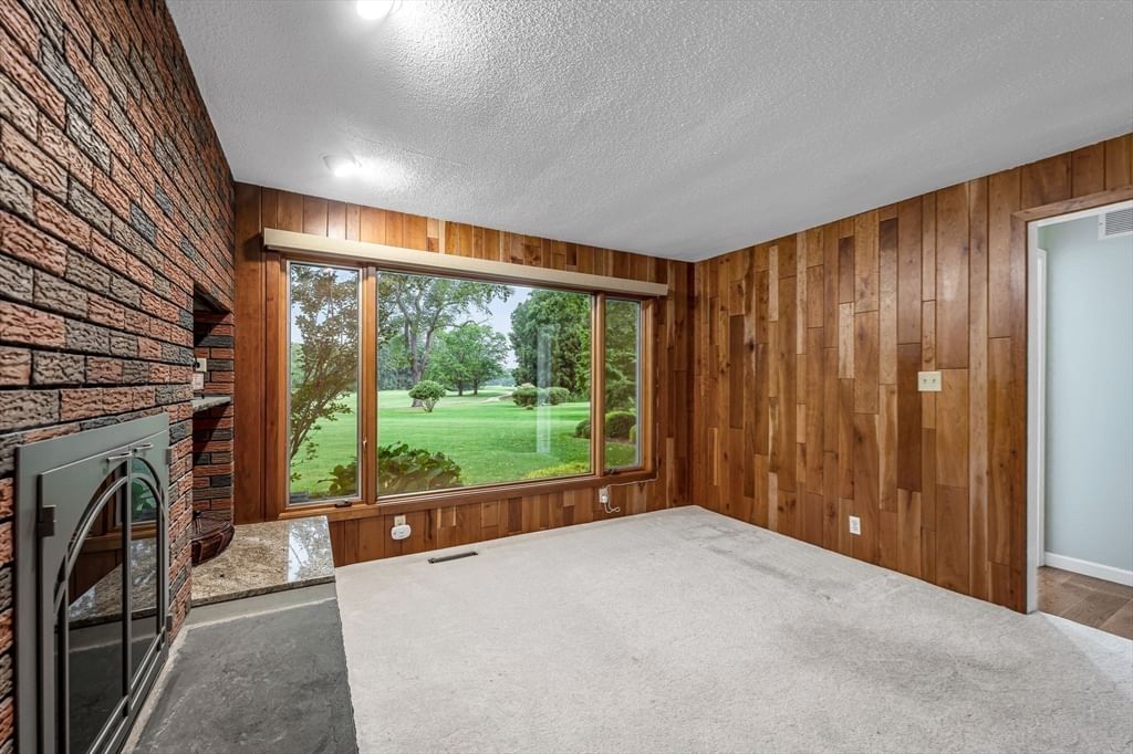 96 Prynnwood Road Longmeadow — Photo 30 of 42