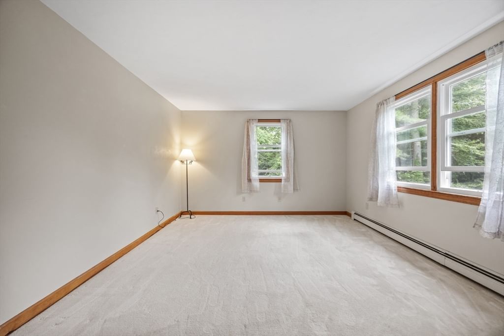 9 Bridle Path Lane Middleboro — Photo 20 of 34