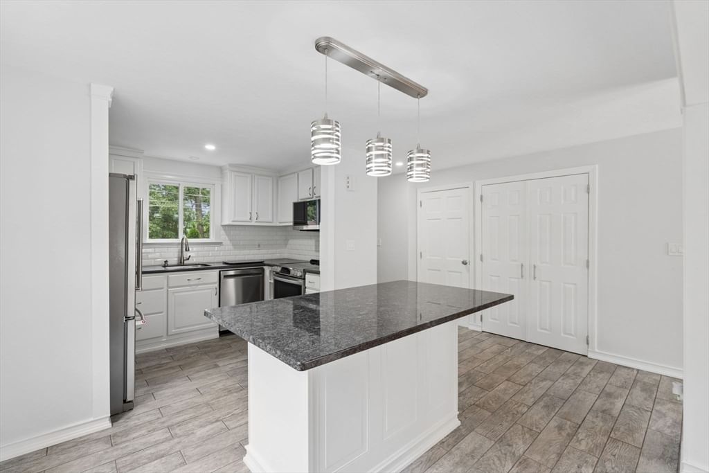 Property at 522 Hollis St #522, Framingham, MA 01702