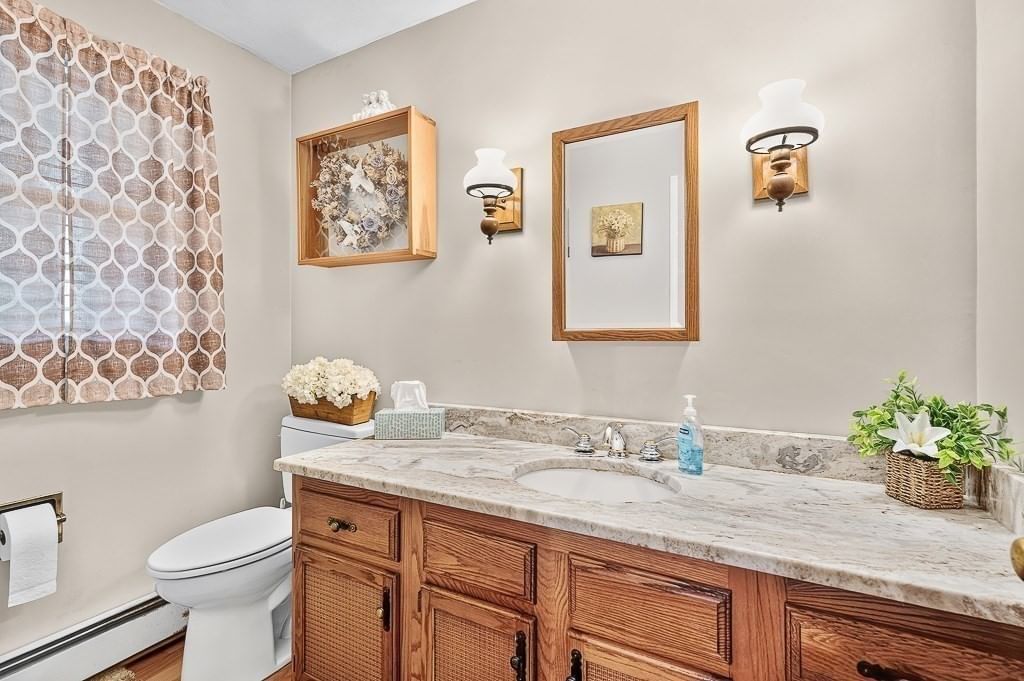 240 Meadow Wood Dr Holden — Photo 15 of 37