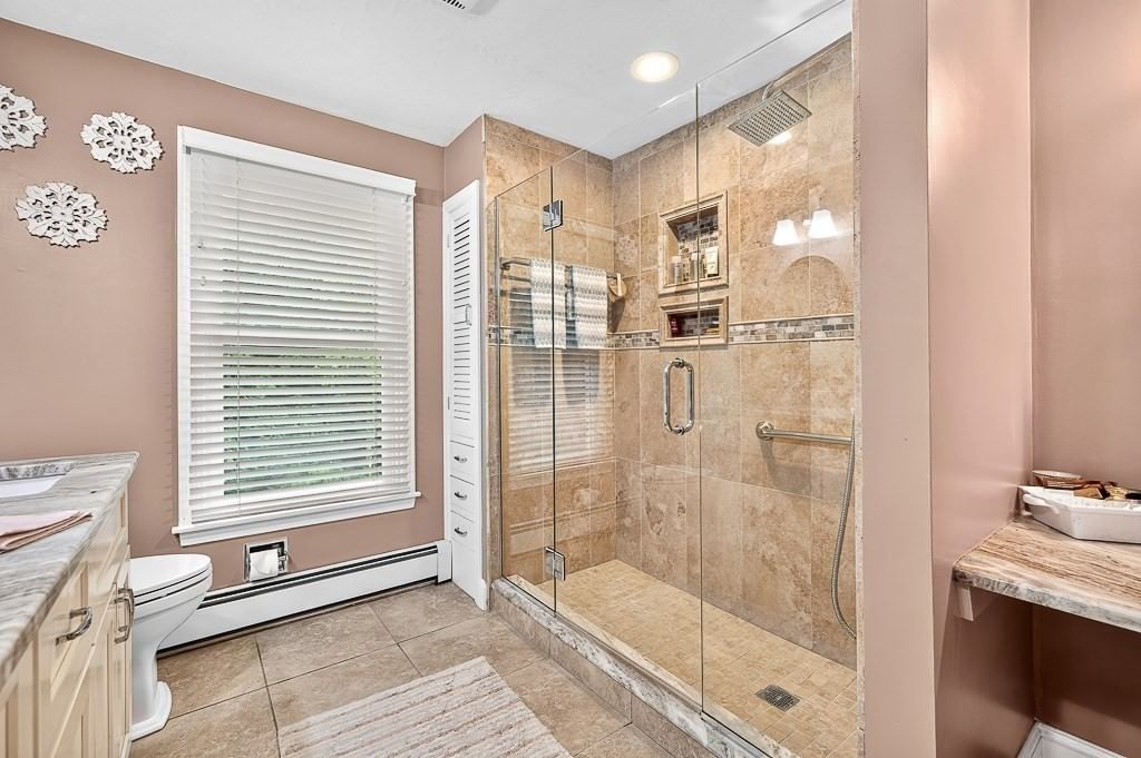 240 Meadow Wood Dr Holden — Photo 19 of 37