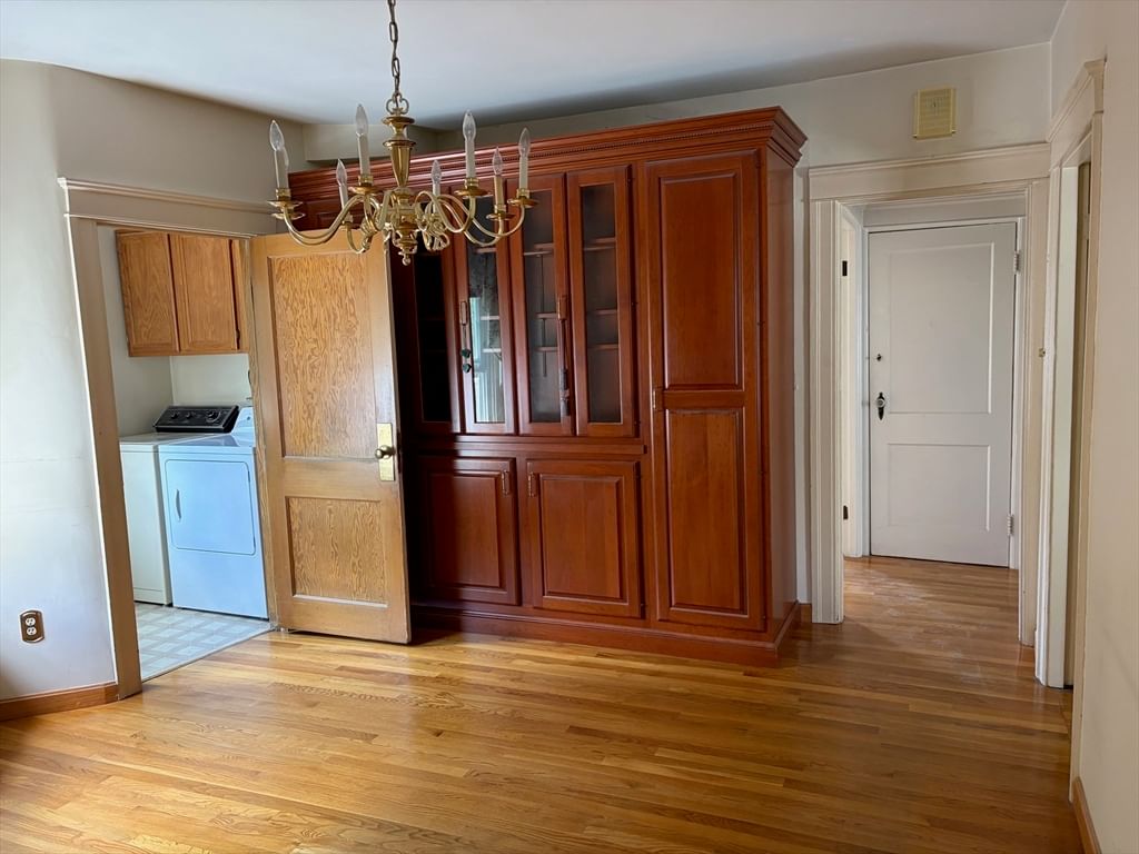 312 Plantation St Worcester — Photo 15 of 36
