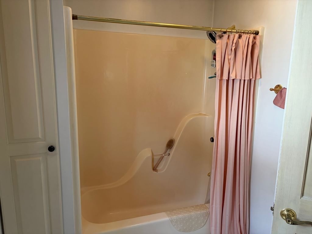 312 Plantation St Worcester — Photo 19 of 36