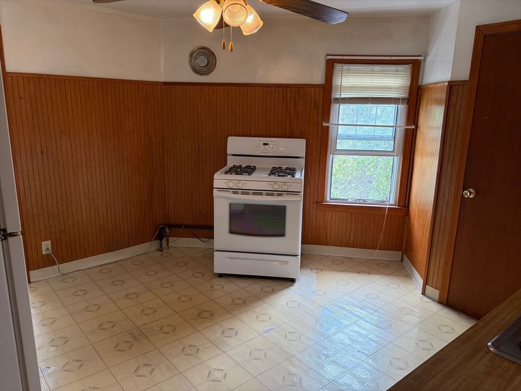 312 Plantation St Worcester — Photo 27 of 36