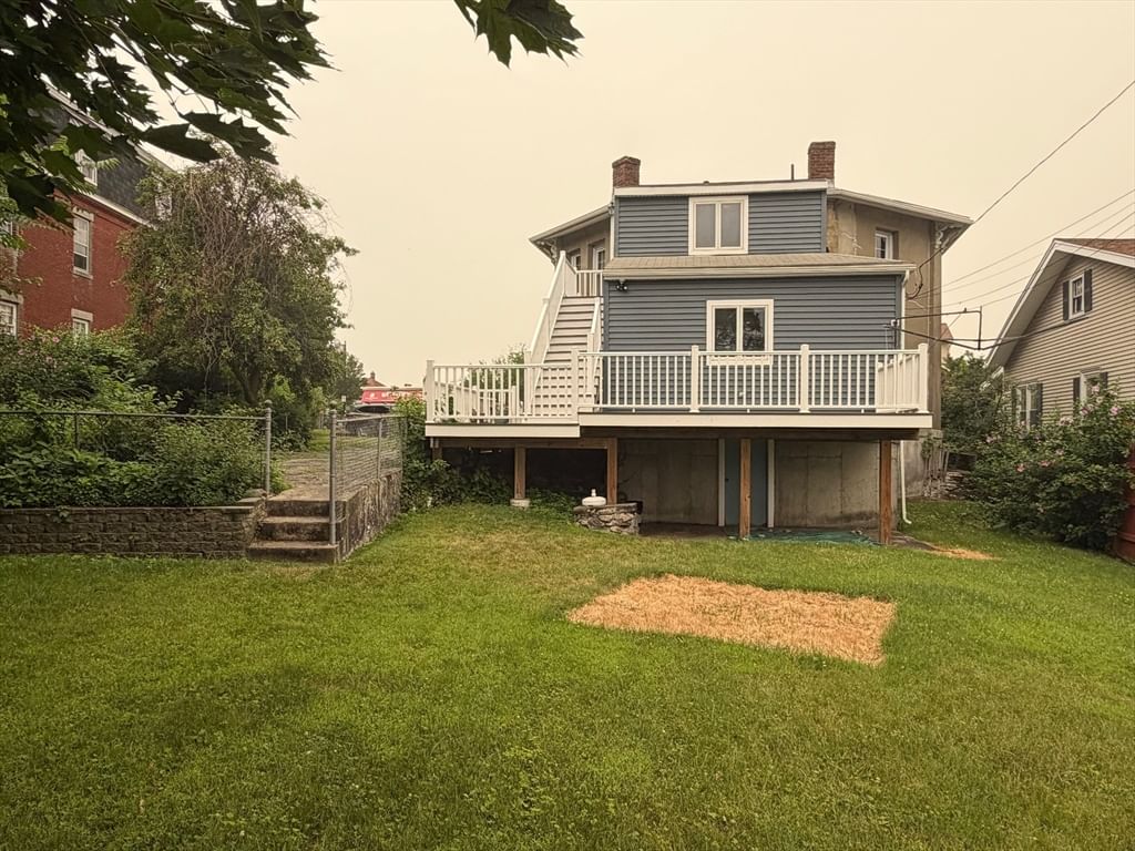 312 Plantation St Worcester — Photo 5 of 36