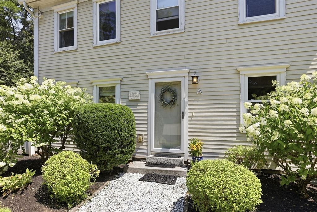 73 Gray Street #A Billerica — Photo 2 of 26