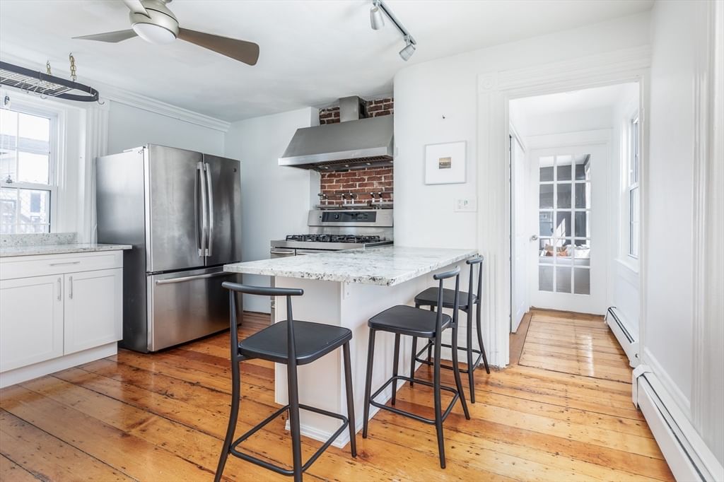 27 Saint James St Boston — Photo 16 of 16