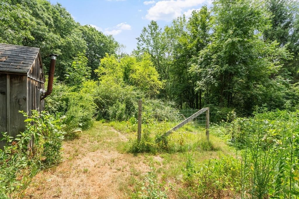 115 Ball Hill Rd Princeton — Photo 36 of 40