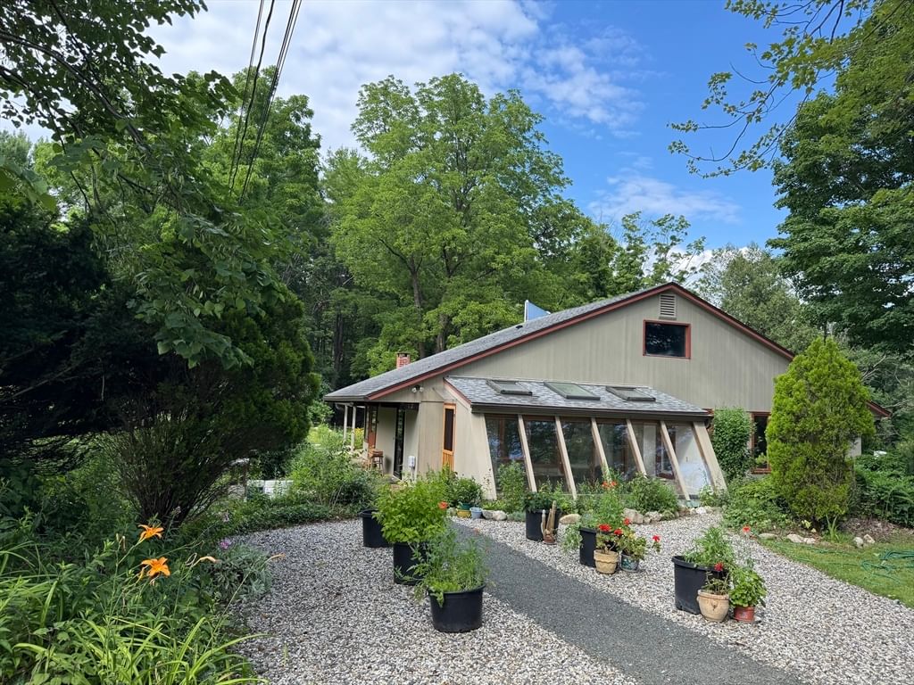 Property at 12 Stage Rd, Westhampton, MA 01027