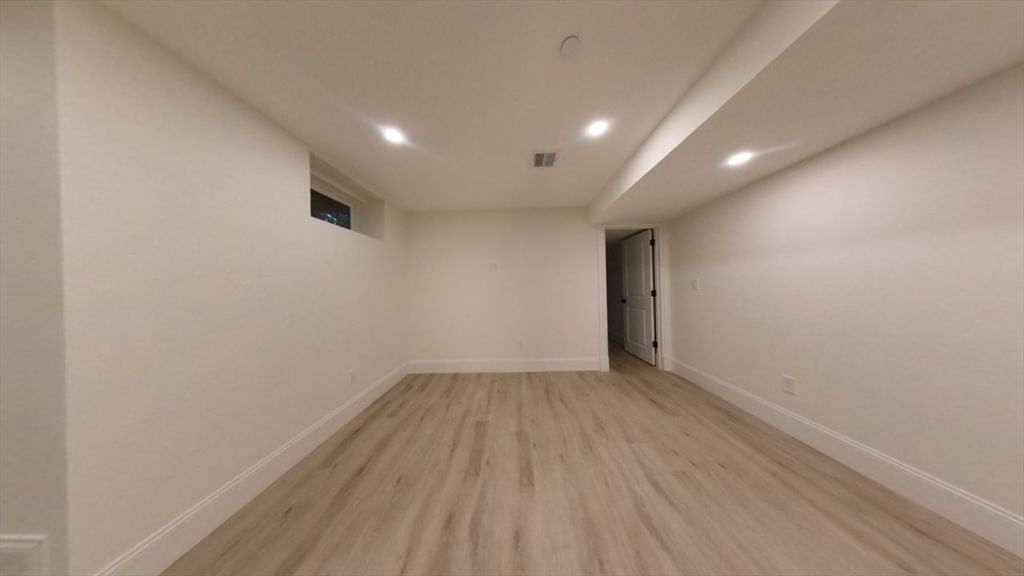 154 Summer St #154 Medford — Photo 14 of 18