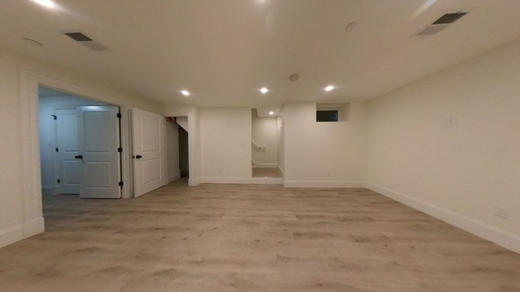 154 Summer St #154 Medford — Photo 16 of 18