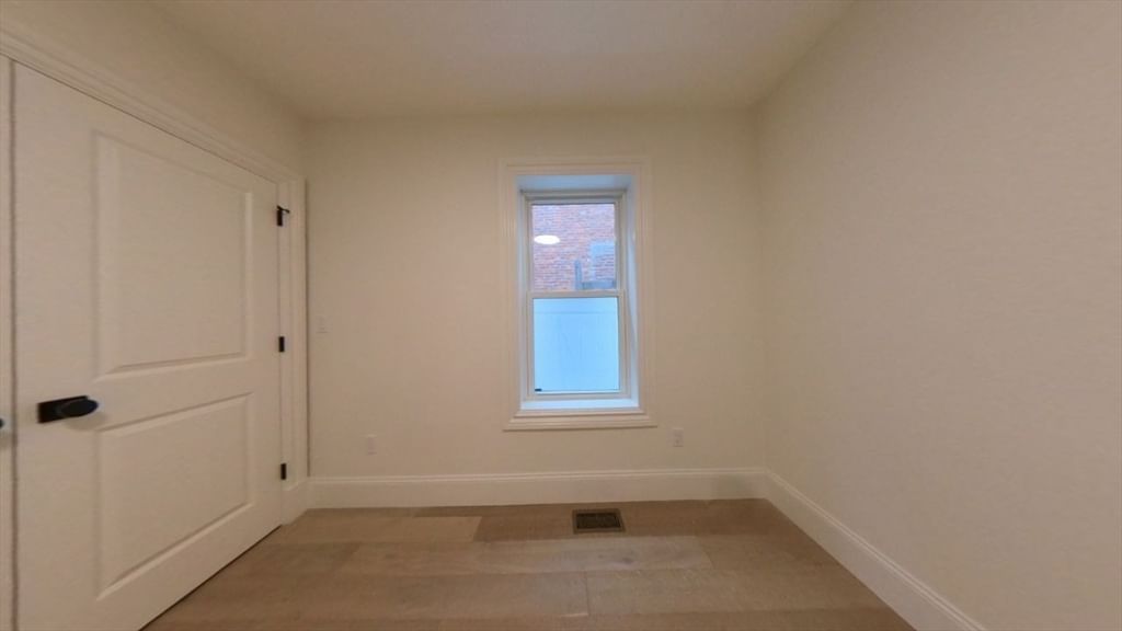 154 Summer St #154 Medford — Photo 5 of 18