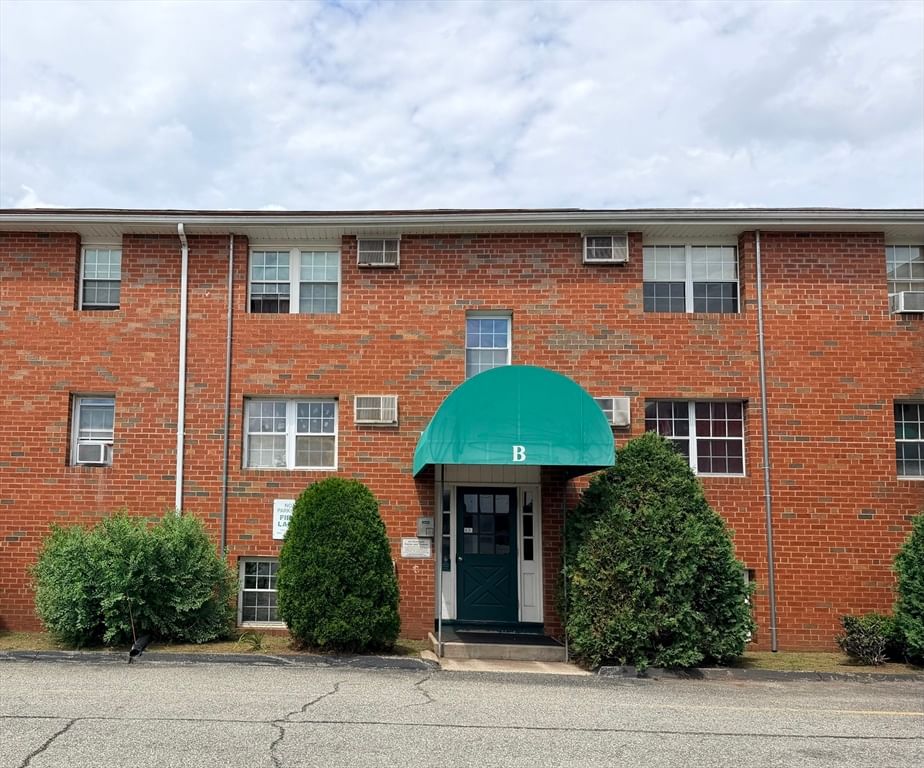 Property at 1304 Elm St #1B, West Springfield, MA 01089