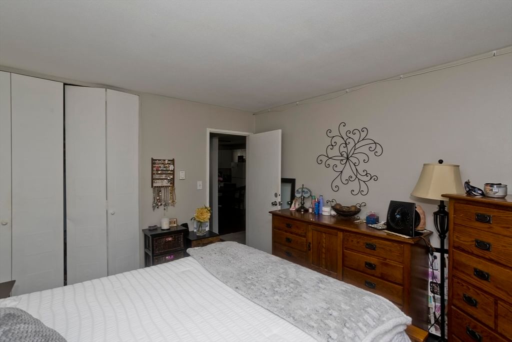 1304 Elm St #1B West Springfield — Photo 22 of 25