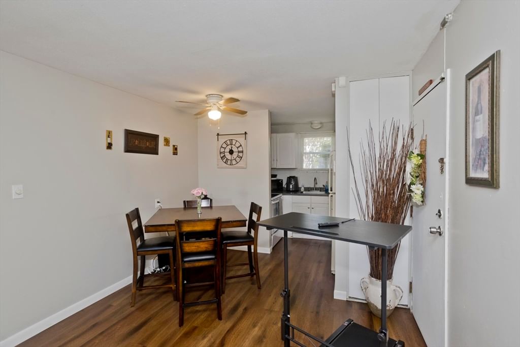 1304 Elm St #1B West Springfield — Photo 6 of 25
