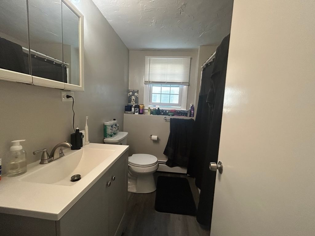 387 Mendon Rd Attleboro — Photo 15 of 18