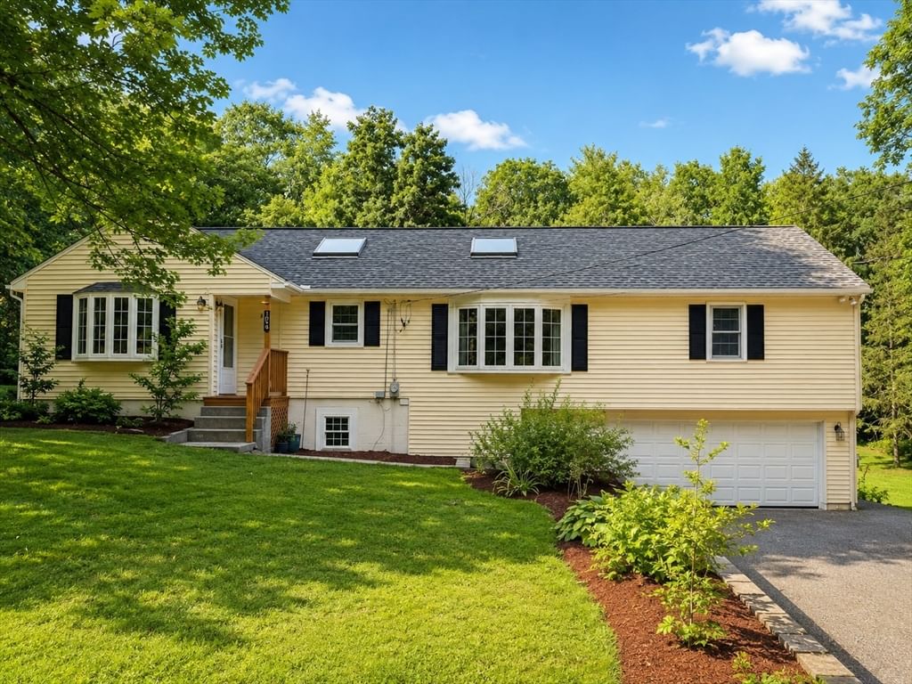 Property at 104 Ball Hill Rd, Princeton, MA 01541