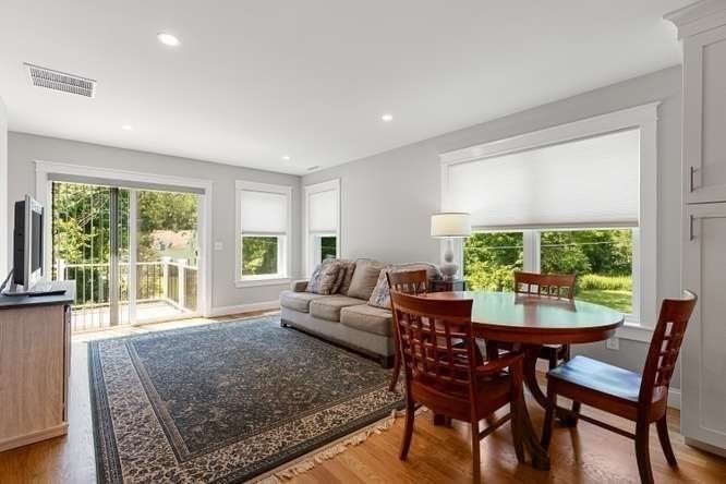 652 Essex Ave #B Gloucester — Photo 9 of 38