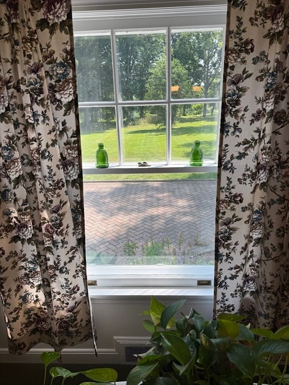 1030 South East Street Amherst — Photo 15 of 42