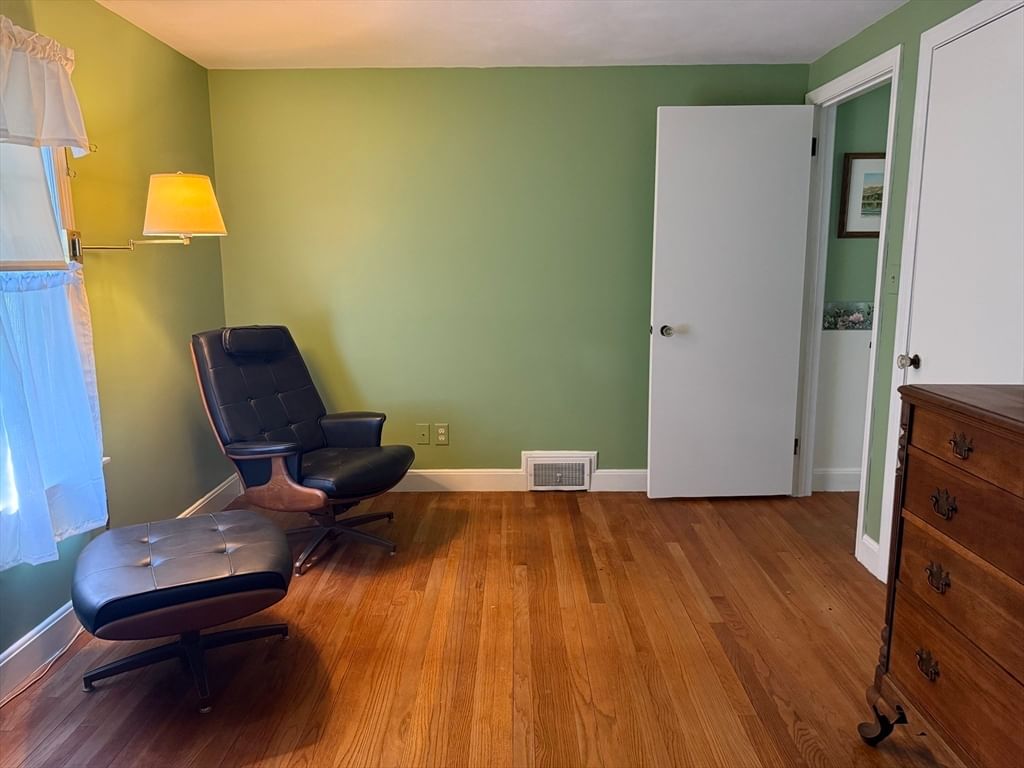 1030 South East Street Amherst — Photo 18 of 42