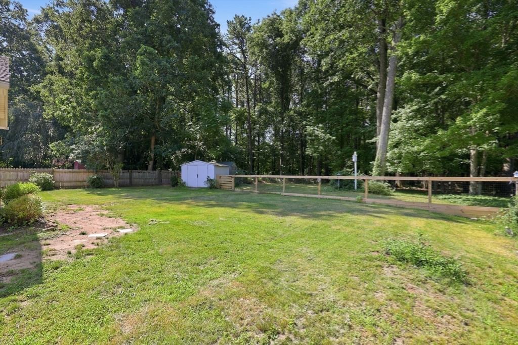 37 Squirrel Rd Springfield — Photo 33 of 42