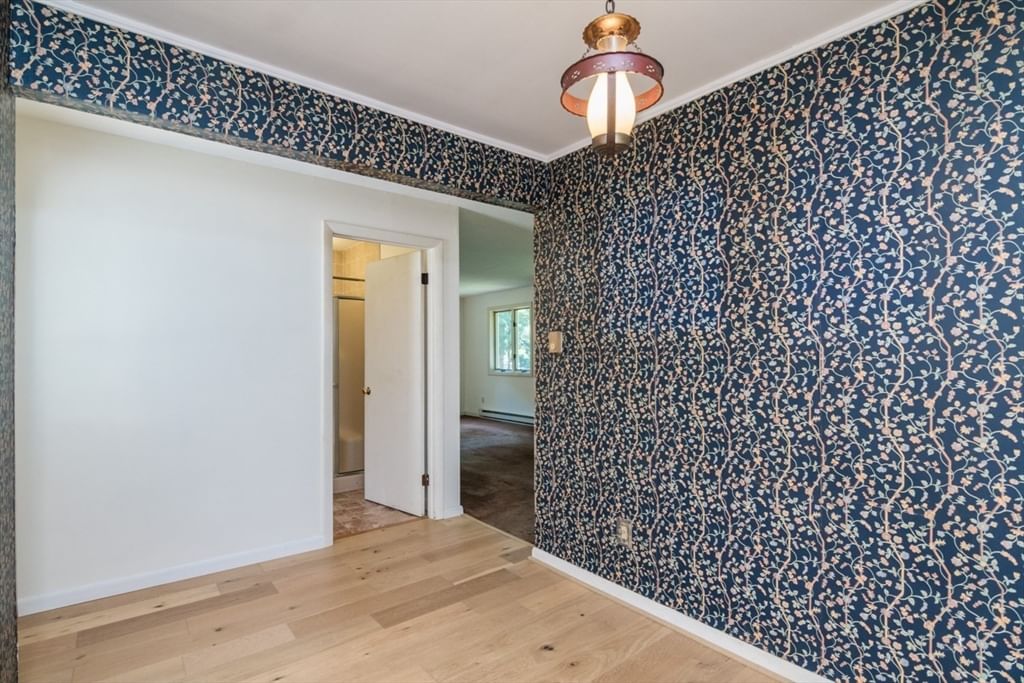 77 Grantwood Drive Amherst — Photo 15 of 34
