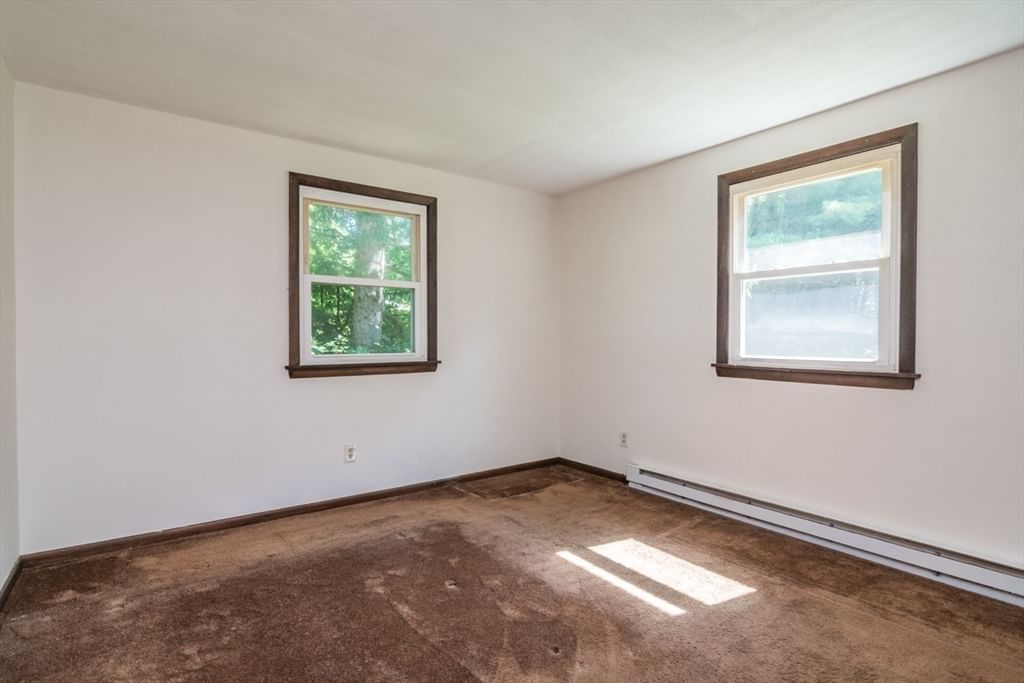 77 Grantwood Drive Amherst — Photo 23 of 34