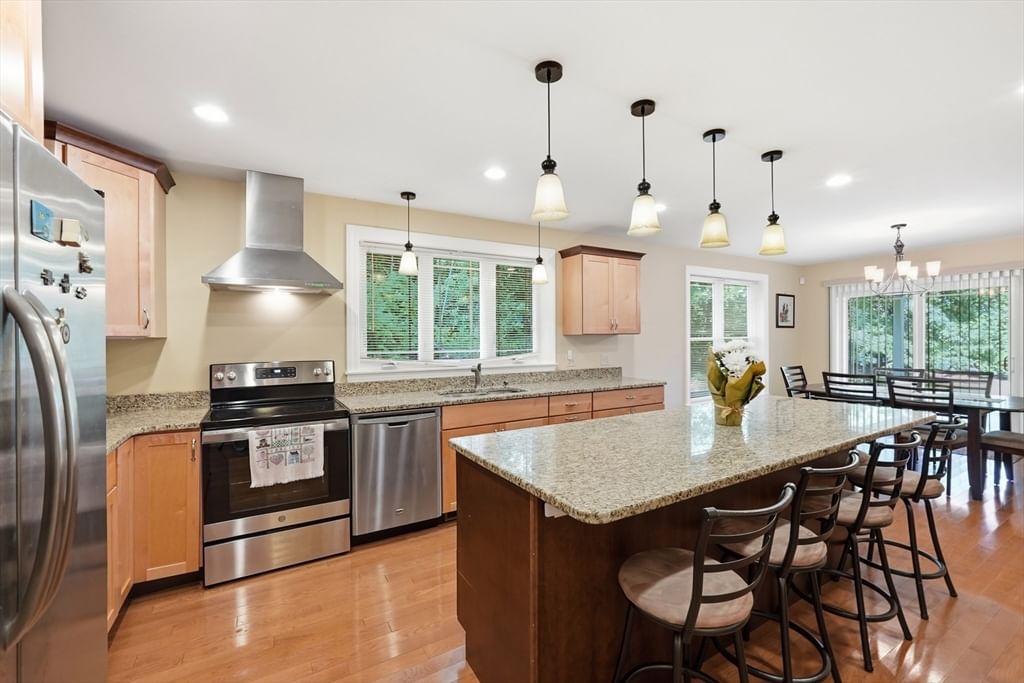 2 Dogwood Dr Belchertown — Photo 19 of 41