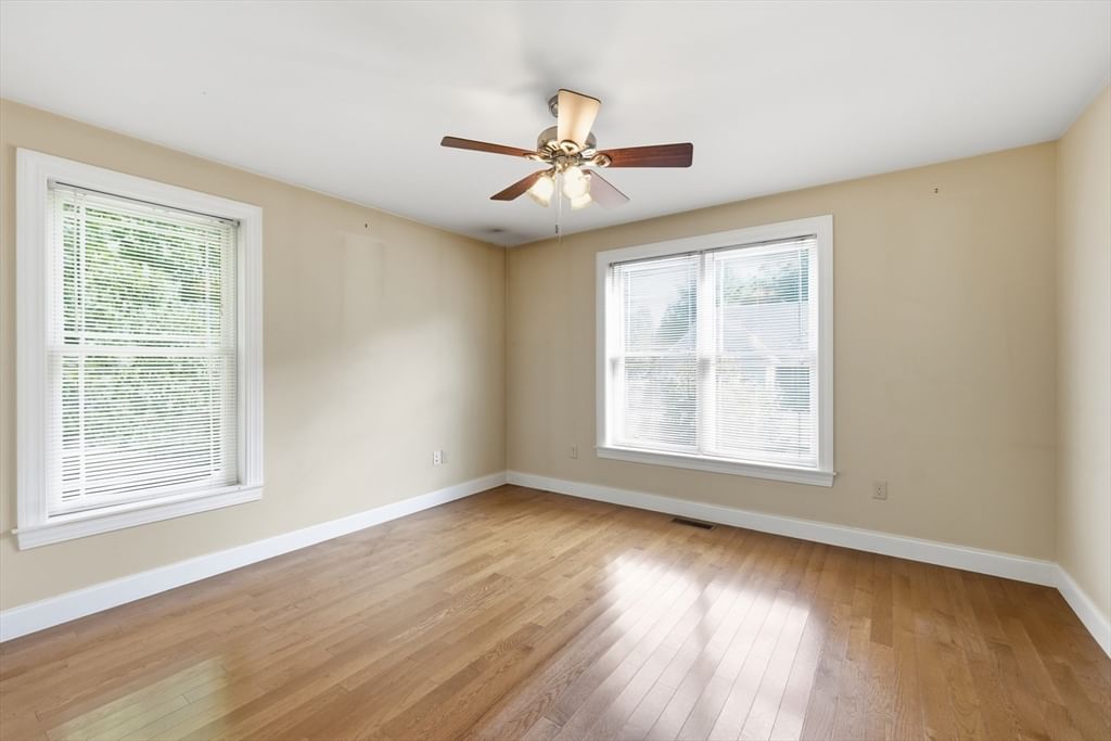 2 Dogwood Dr Belchertown — Photo 37 of 41
