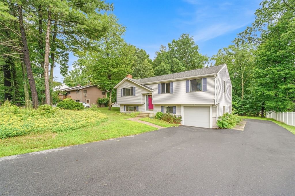 69 Lake St Shrewsbury — Photo 40 of 42
