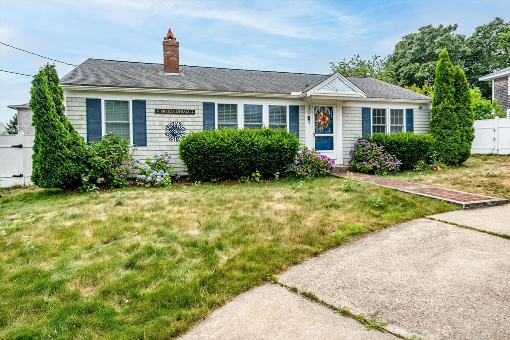 5 Water St Yarmouth — Photo 3 of 41