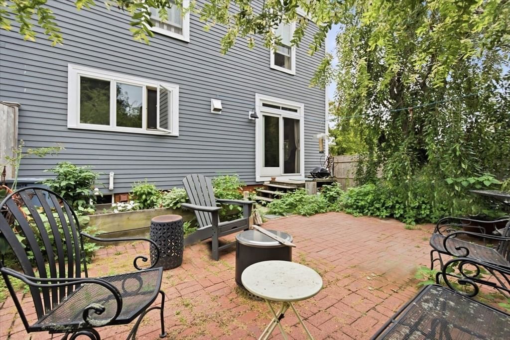 1 Olive Street Newburyport — Photo 16 of 30