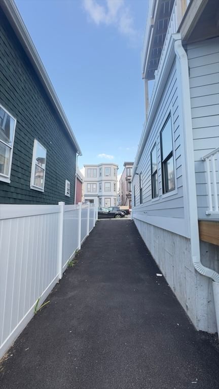 804 Saratoga #3 Boston — Photo 17 of 27