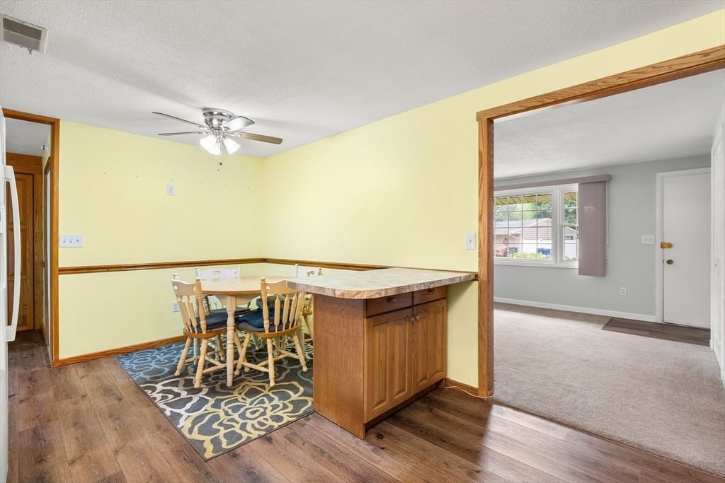 26 Cromesett Road Wareham — Photo 20 of 40