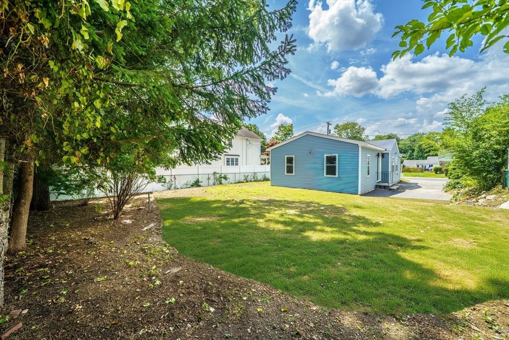 124 Magoun Ave Brockton — Photo 30 of 38