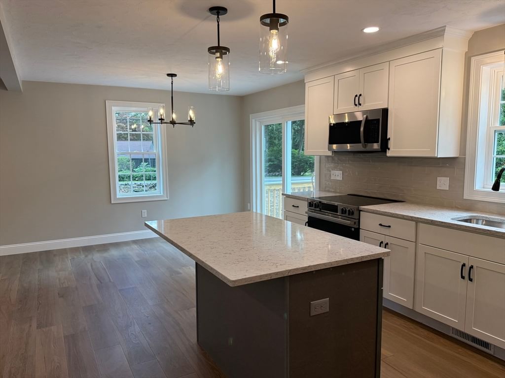 240 Spring St West Bridgewater — Photo 15 of 42