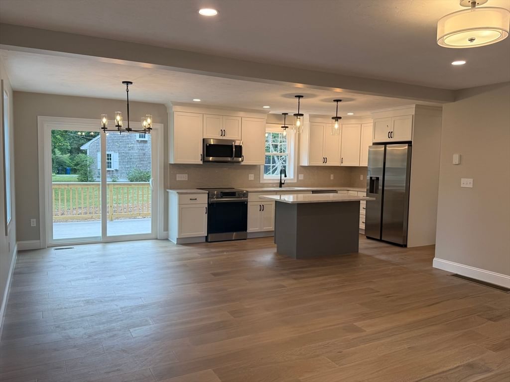 240 Spring St West Bridgewater — Photo 6 of 42