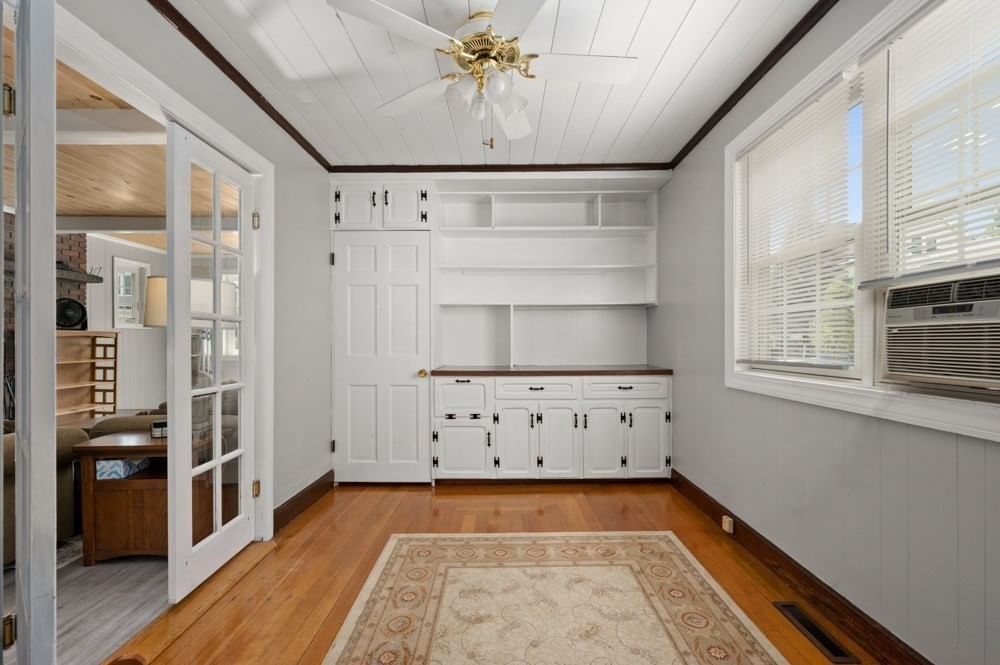 34 Basset Street Lynn — Photo 18 of 38