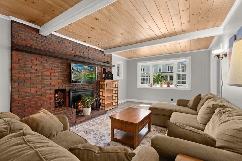 34 Basset Street Lynn — Photo 8 of 38