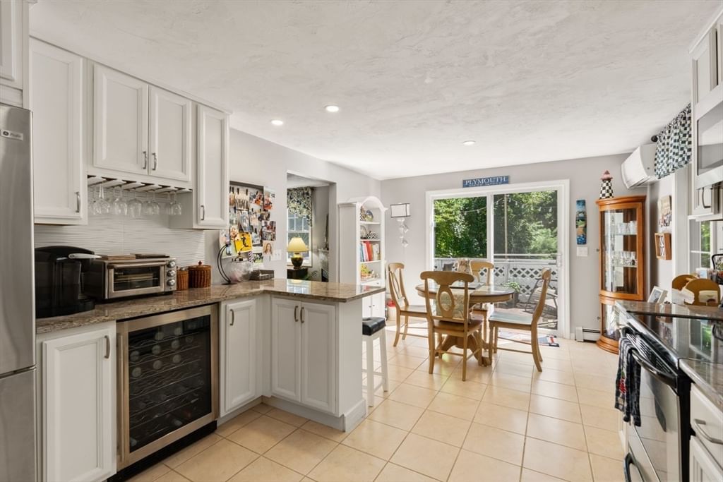 29 Colt Lane Plymouth — Photo 10 of 33