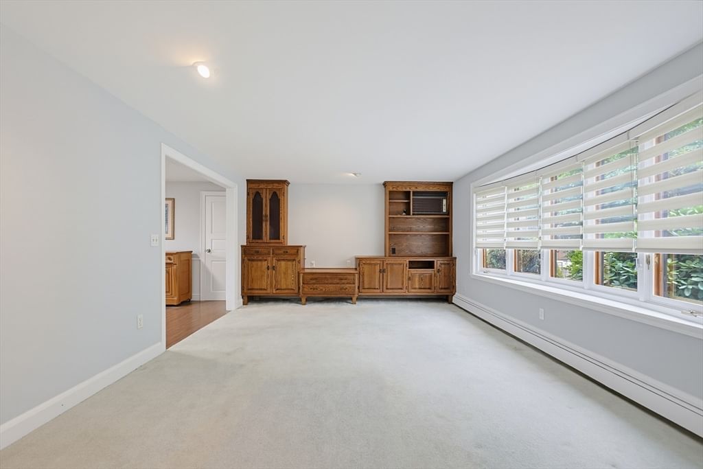 11 Lowe Street Place Revere — Photo 7 of 40