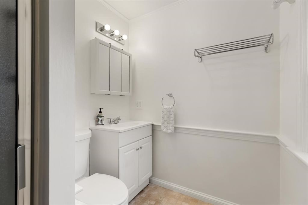 17 Highland Street #1 Rockport — Photo 20 of 41