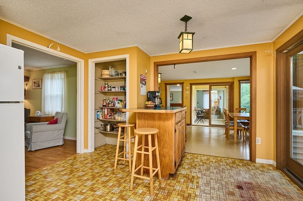 21 Old Bernardston Rd Northfield — Photo 10 of 42